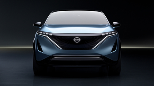 日產Ariya純電動跨界概念車前臉造型采用“盾式”護罩.jpg